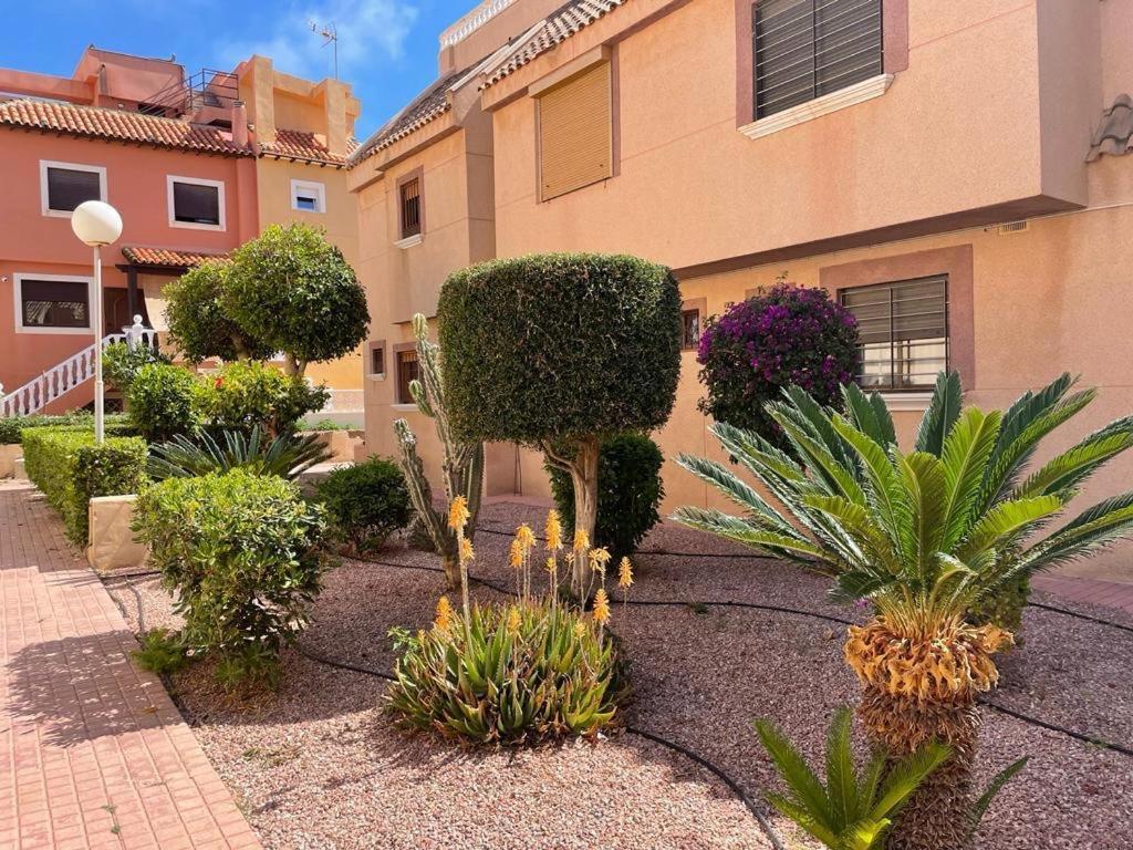 Apartament La Mata Torrevieja Exterior foto